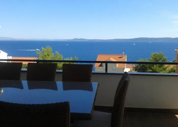 Apartmani Svalina - Seaview And 130M From Beach