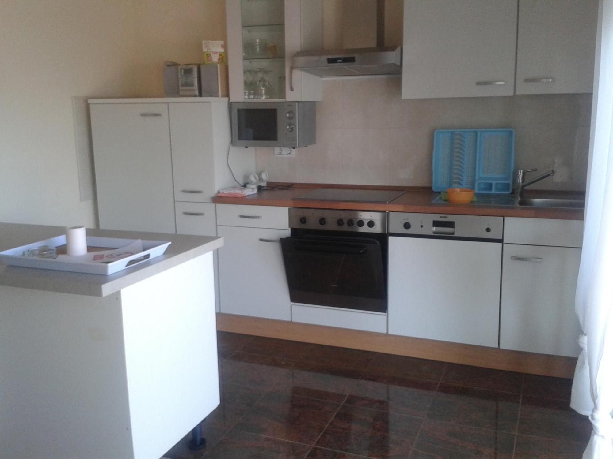 Svalina - Seaview And 130m From