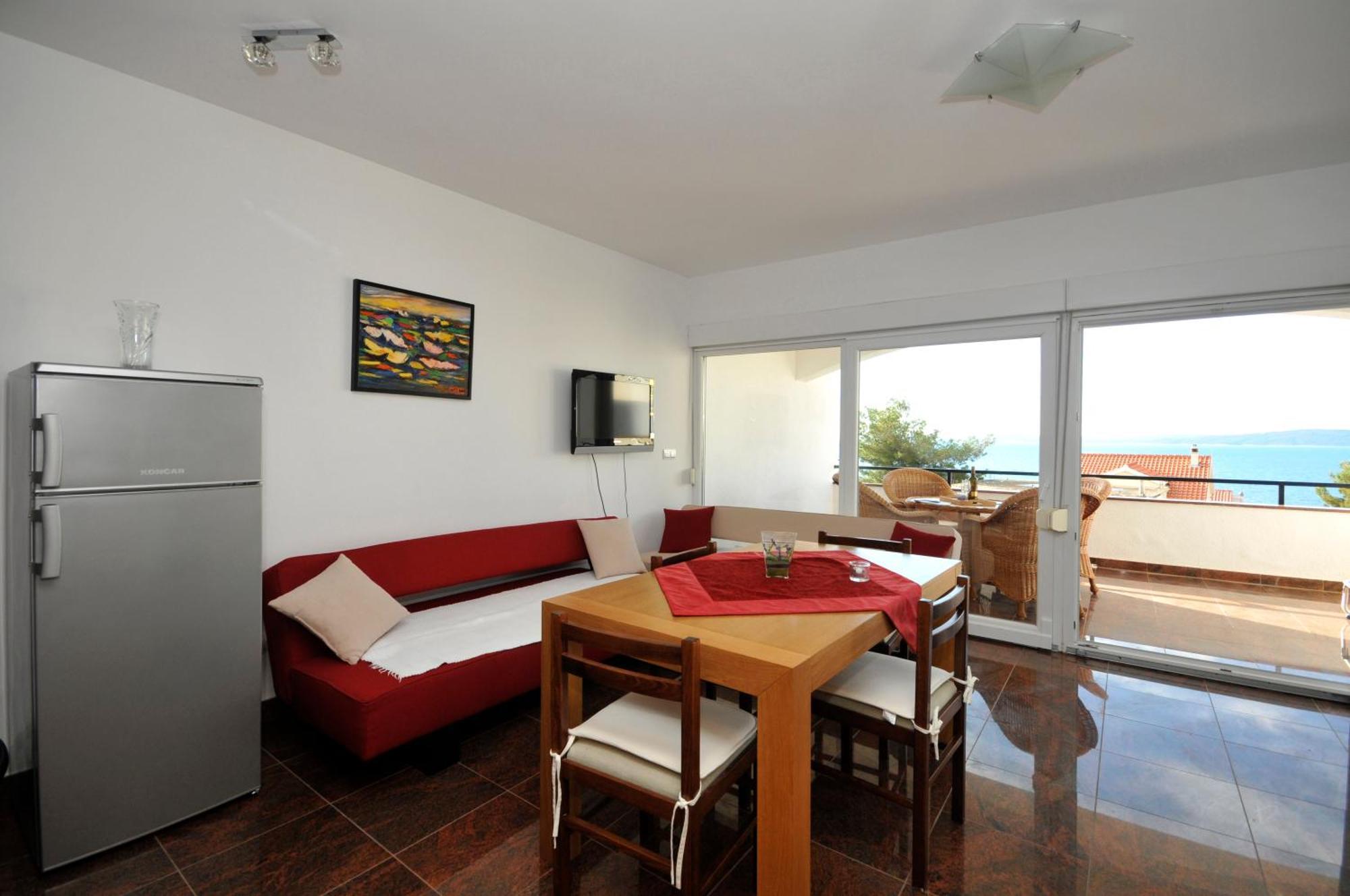 Svalina - Seaview And 130m From