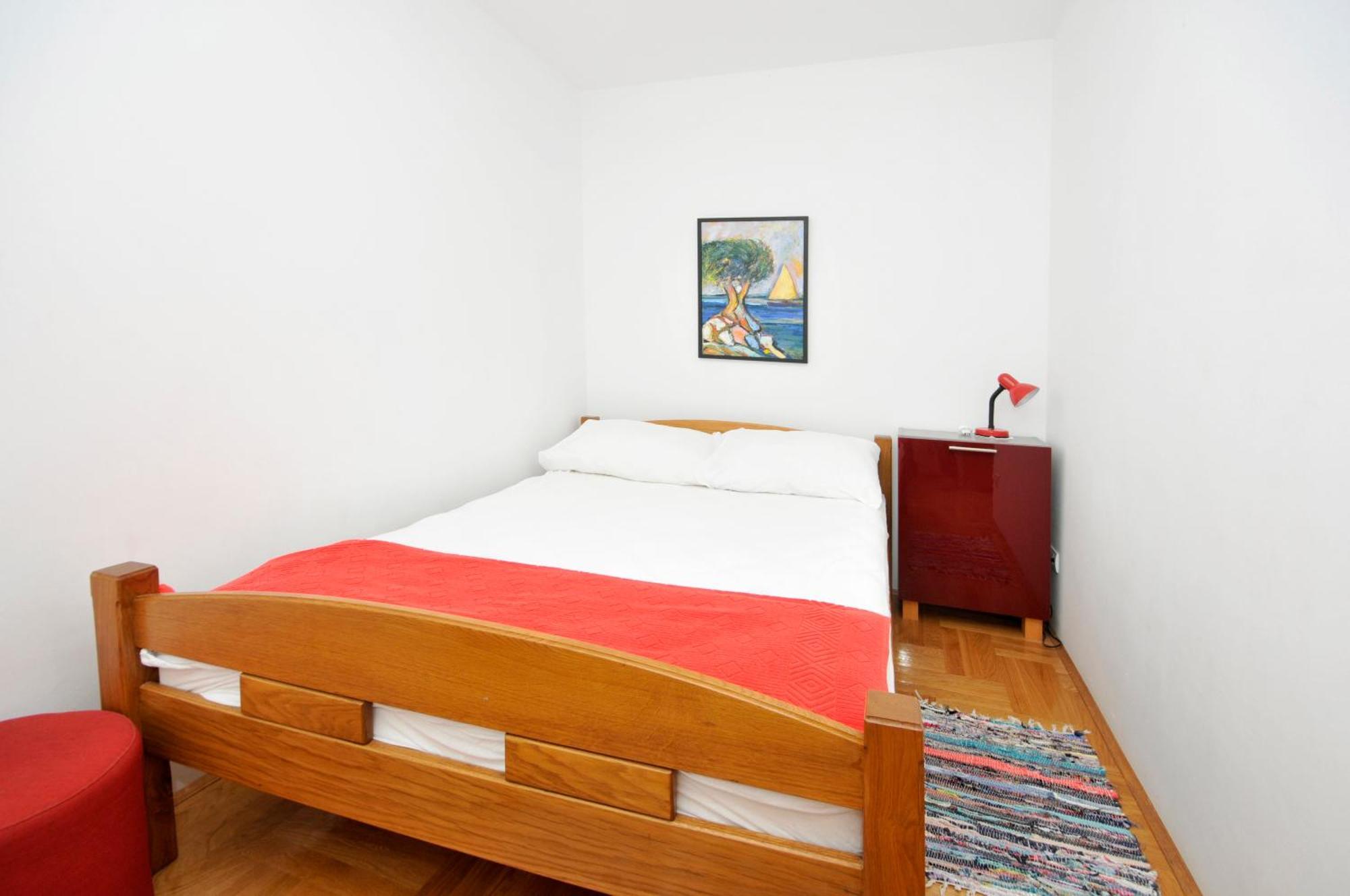 Svalina - Seaview And 130m From Apartment Trogir