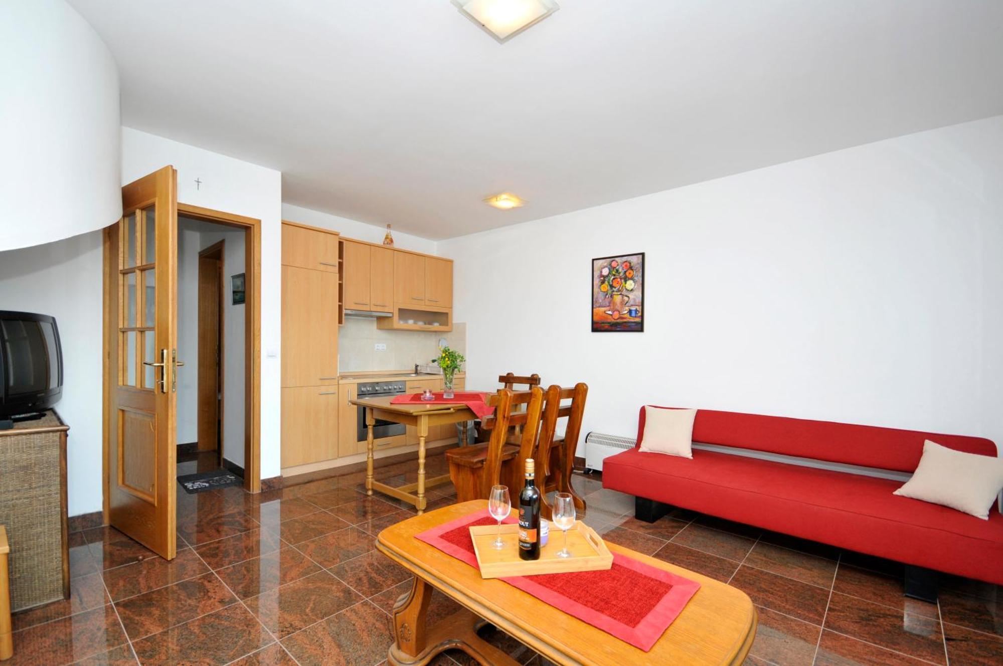 Svalina - Seaview And 130m From Apartment *