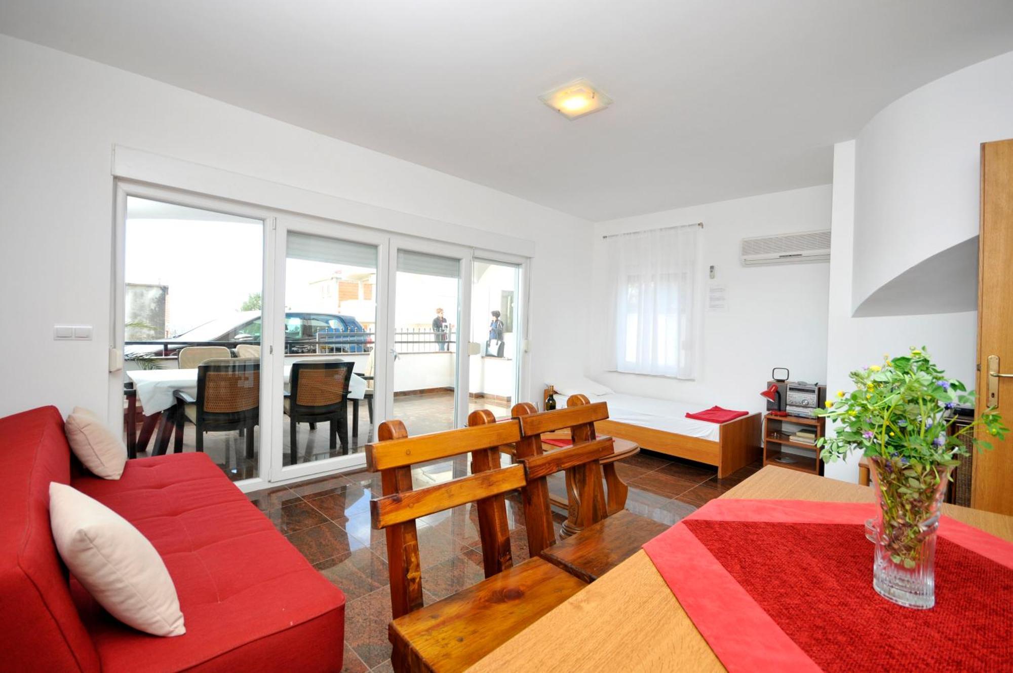 Apartment Svalina - Seaview And 130m From *