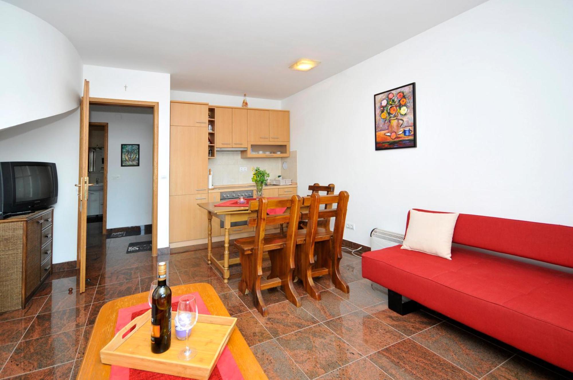 Svalina - Seaview And 130m From Apartment Trogir