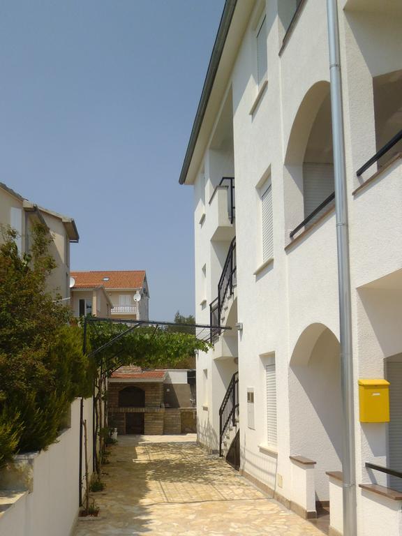 Apartment Svalina - Seaview And 130m From *
