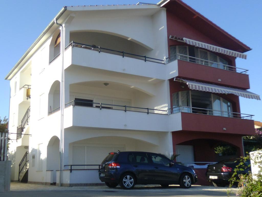 Svalina - Seaview And 130m From