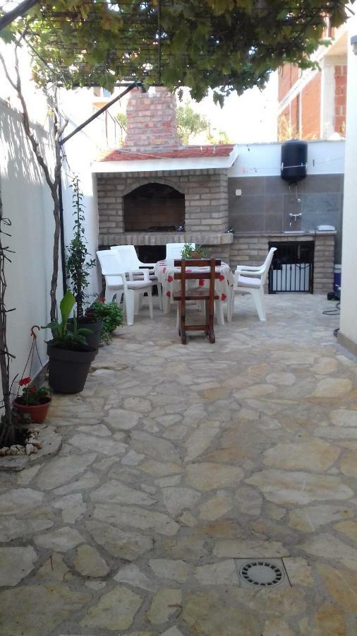 Svalina - Seaview And 130m From Apartment Trogir