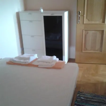 Apartmani Svalina - Seaview And 130M From Beach Trogir Exterior photo