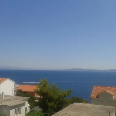 Apartmani Svalina - Seaview And 130M From Beach Trogir Exterior photo